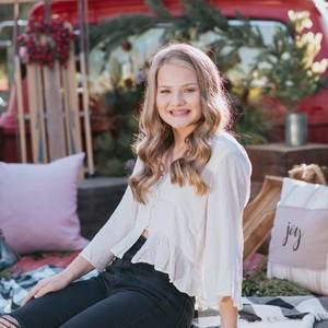 Meet your Posher, Emma